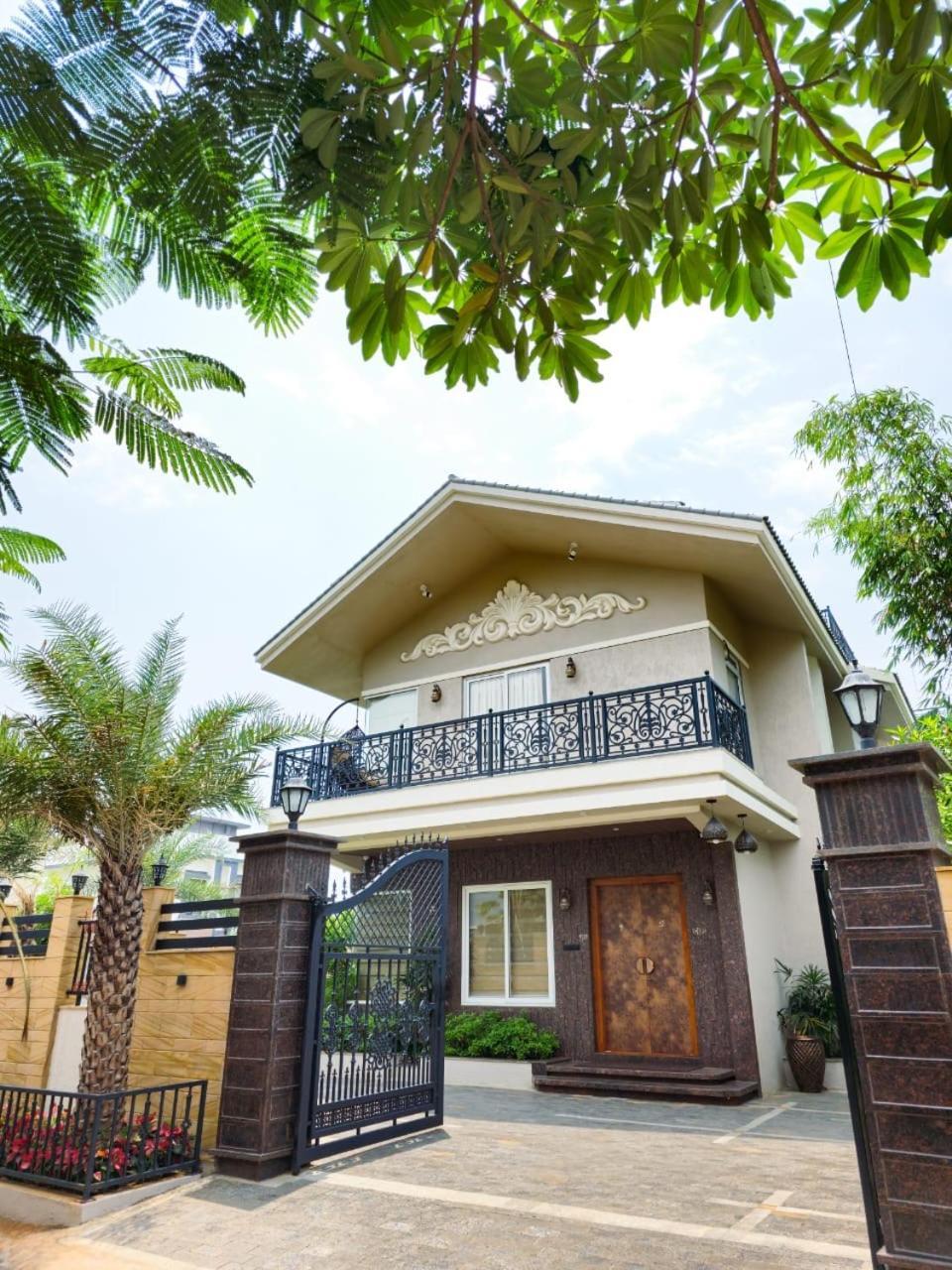 Premium Chalet Lonavala Kültér fotó